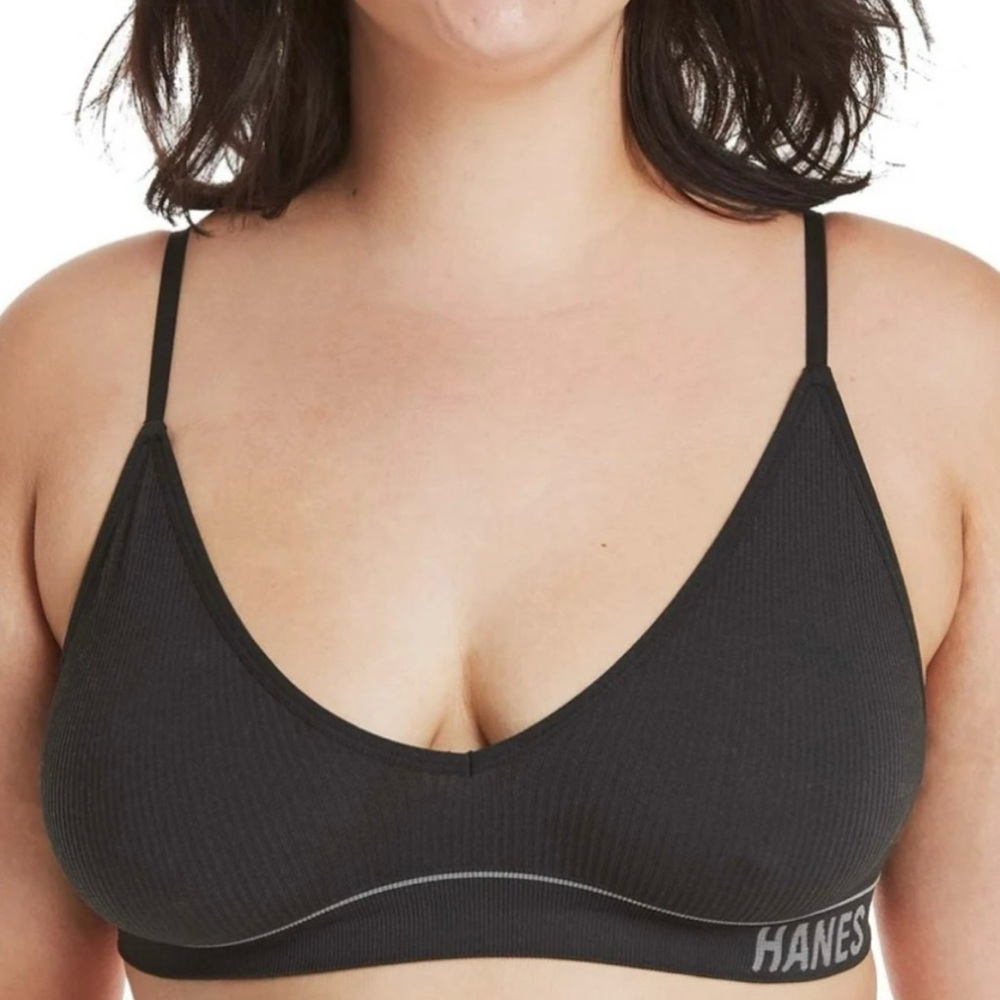 Hanes Black ribbed Triangle Bra with Adjustable Straps. New with tags. Size XL - Picture 5 of 9